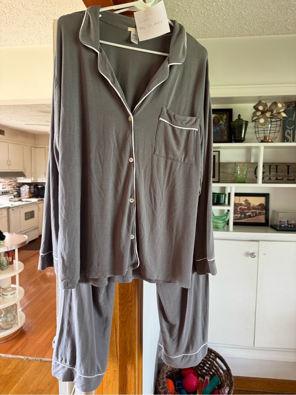 Eberjey Women's Gray Long Sleeve Pajama Set with White Piping